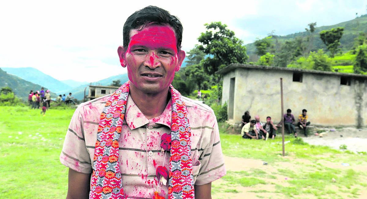 पहिला कार्यालय सहयोगी, अहिले वडाध्यक्ष