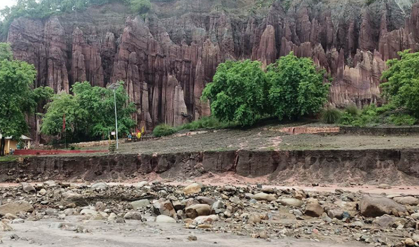 धार्मिक पर्यटकीय क्षेत्र शिव लिङ्गेश्वर धाम (लिंगा) क्षेत्रमा बाढीले क्षति