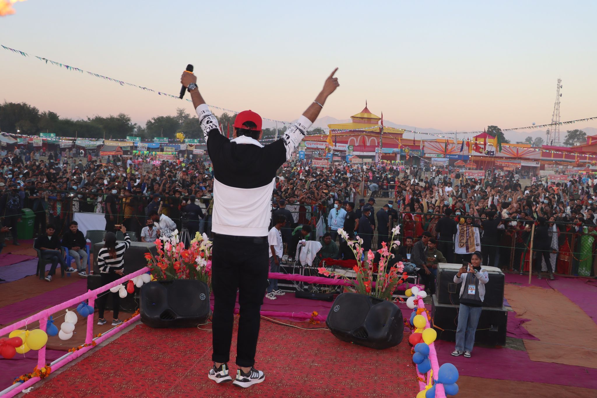 सुदूरपश्चिम महोत्सवमा हेलि टुर सेवा पनि