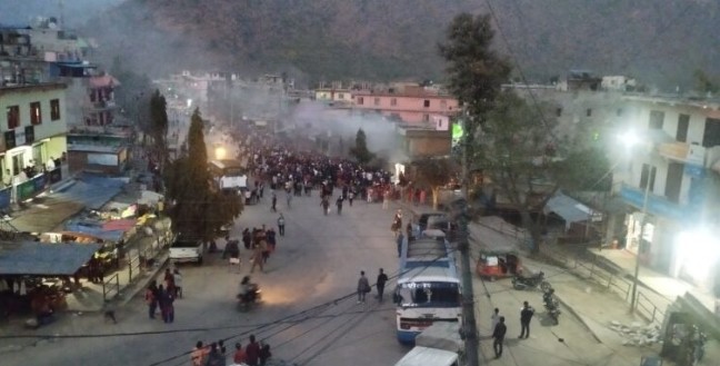 डोटीको पिपल्ला बजारमा आगलागी