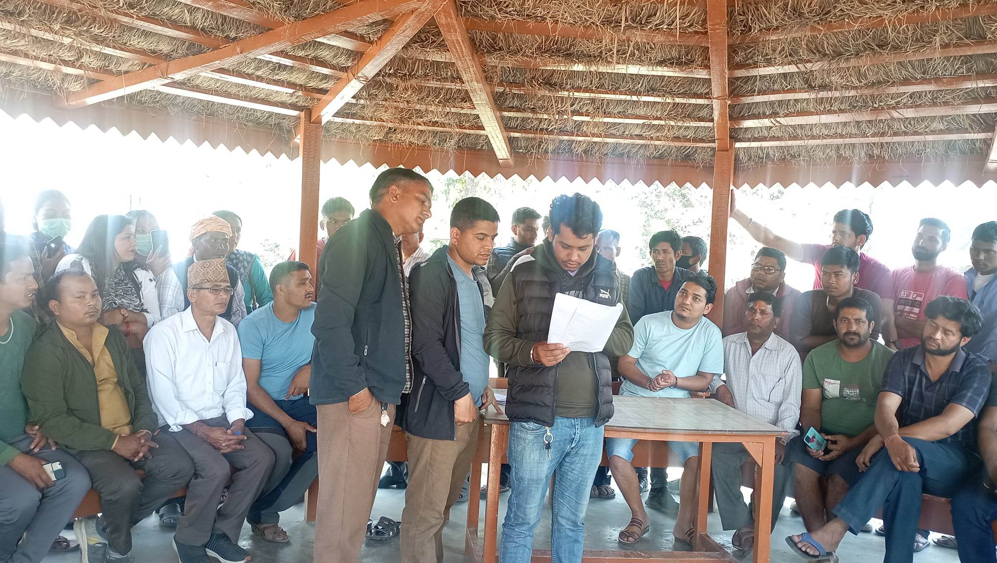 शिवशिखर बहुउद्देश्यीय सहकारी र अत्तरियाका बचतकर्ताबिच ८ बुँदे सहमति