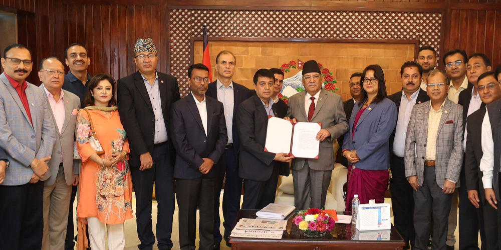 उद्योगमा आपूर्ति भइरहेको विद्युतलाई बन्द नगर्न विद्युत प्राधिकरणलाई प्रधानमन्त्रीको निर्देशन