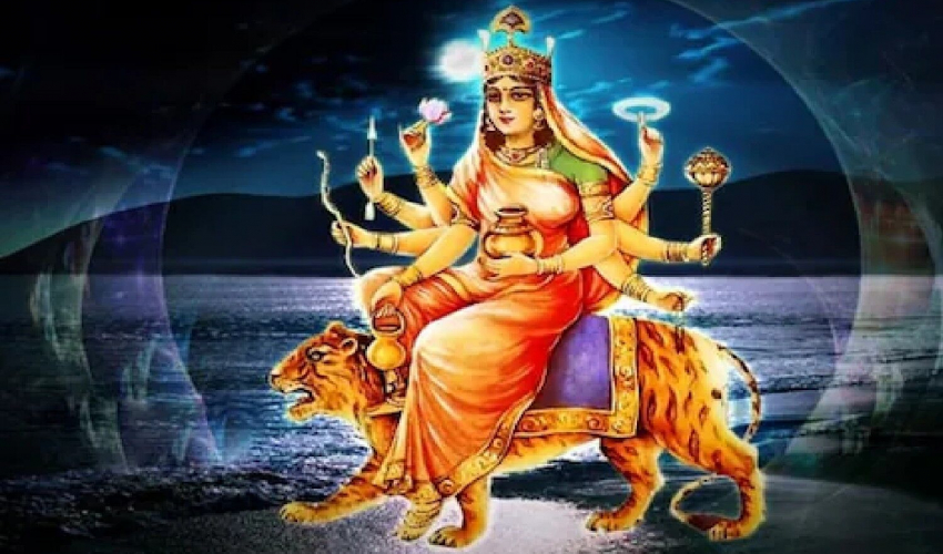 नवरात्रको तेस्रो दिन : चन्द्रघण्टा देवीको विशेष पूजा गरिँदै