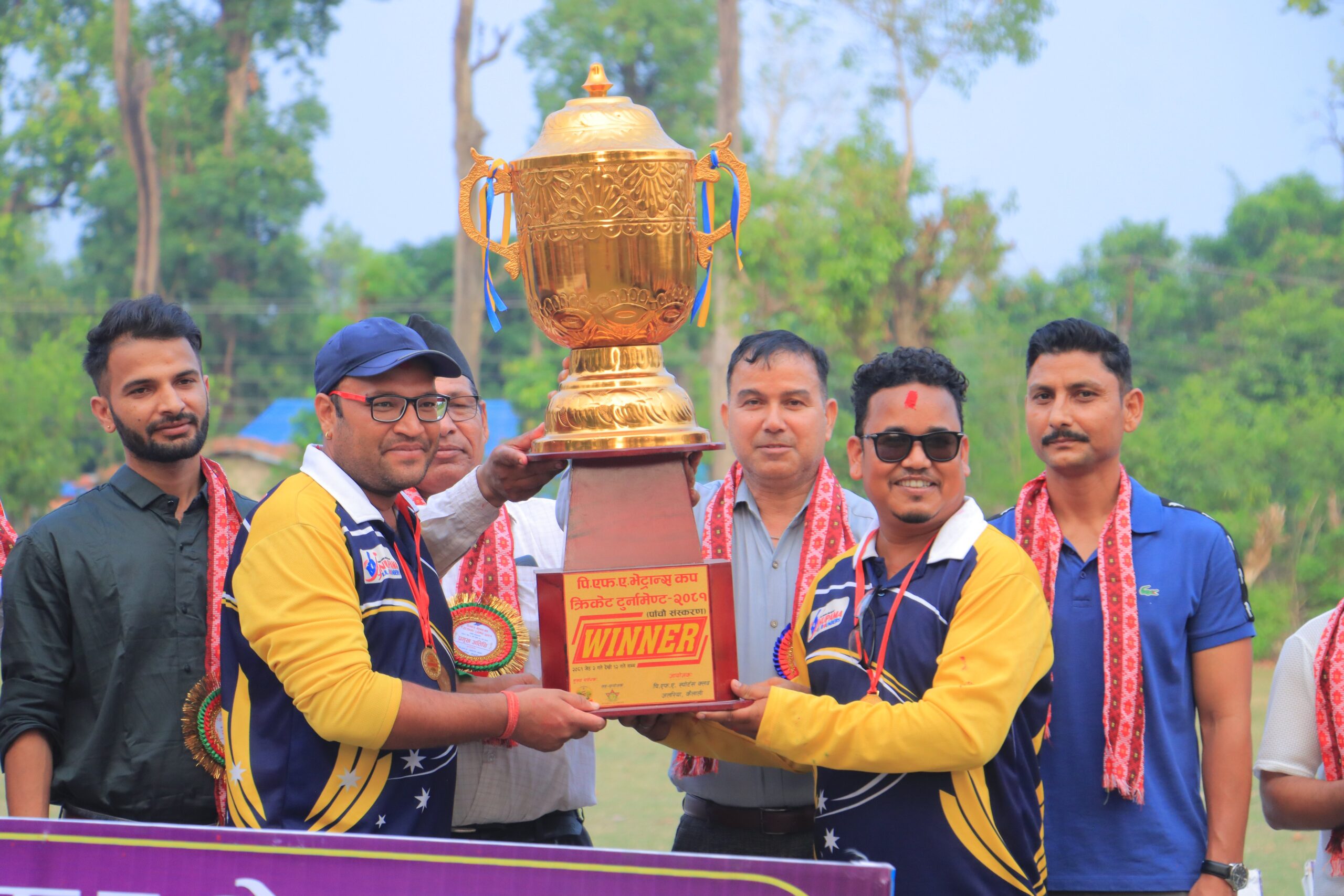 अत्तरियामा जारी भेट्रान्स कपको उपाधी धनगढीको अनुपमा अलराउन्डर्सलाई