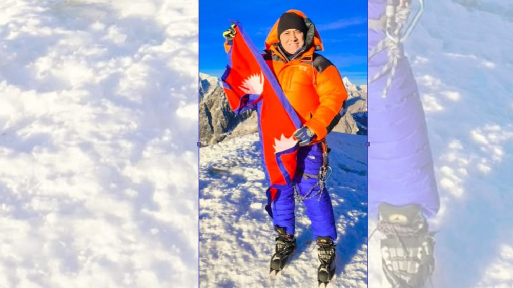 कांग्रेसका महामन्त्री विश्वप्रकाश शर्माले गरे हिमाल आरोहण