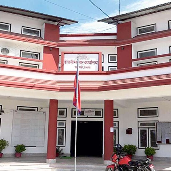 कैलाली भन्सारद्वारा छ अर्ब ३२ करोड राजस्व सङ्कलन