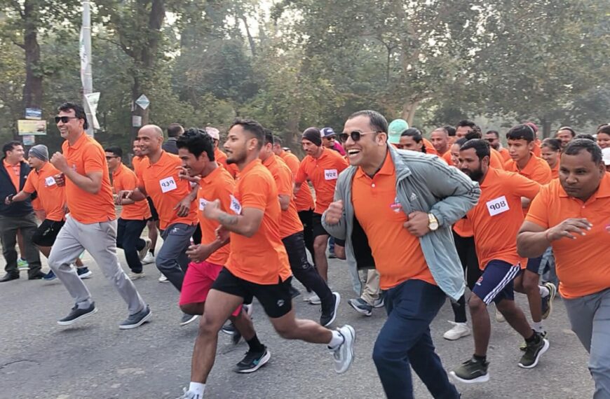 अत्तरियामा ‘दुर्गालक्ष्मी दौडिन्छ’ म्याराथुन प्रतियोगिता सम्पन्न, अक्कल पाल प्रथम