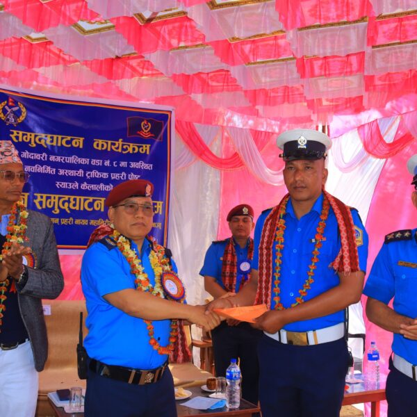 स्याउलेमा पक्की भवन निर्माण गर्न पहल गर्ने विष्ट नगदसहित पुरस्कृत