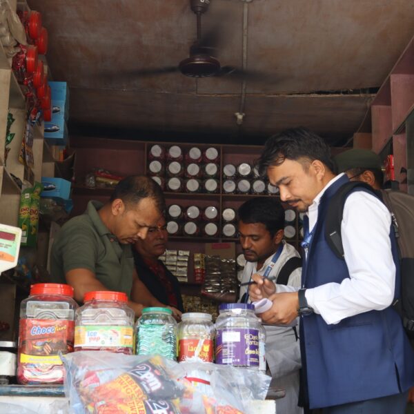 अत्तरिया बजारमा आज पनि अनुगमन