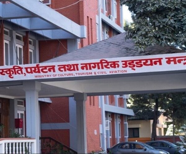 २४ घण्टाभित्र देशभरिका विमानस्थलमा स्तनपान तथा शिशु हेरचाह कक्ष, नि:शुल्क स्यानिटरी प्याडसहित ४ सुविधा थप वा स्तरोन्नति गर्न निर्देशन