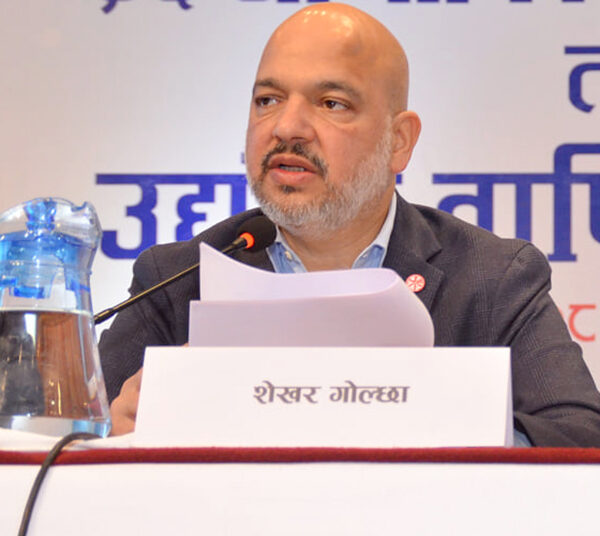 व्यवसायी शेखर गोल्छा पक्राउ