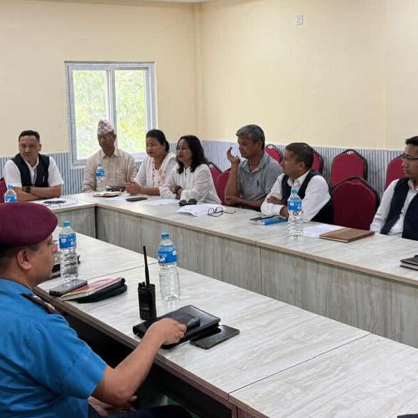 ऐलानी जग्गामा बसेकालाई हटाउन नसक्ने कैलालीका जनप्रतिनिधिको अडान