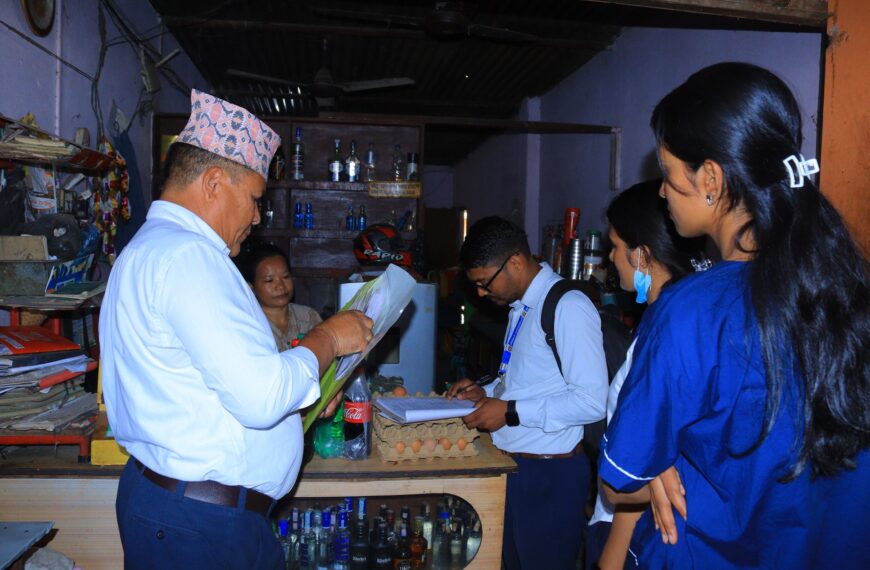 अत्तरियाका मासु पसलमा नगरपालिकाको अनुगमन, अधिकांस पसलको मासु खान अयोग्य