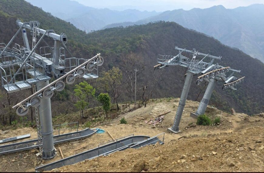 कैलालीको चिसापानीमा निर्माण भइरहेको जालपादेवी केबलकार दुई महिनाभित्र सञ्चालनमा आउने
