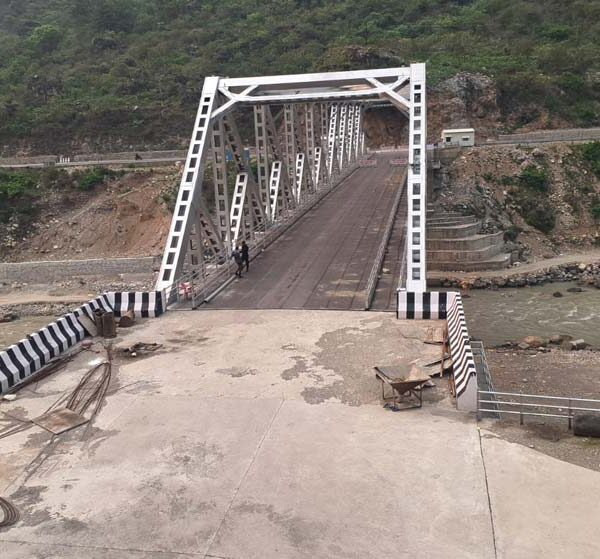 दार्चुलाको महाकालीमा नेपाल–भारत जोड्ने पुल तयार