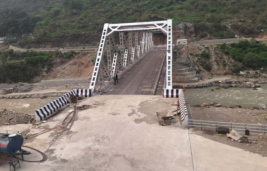 दार्चुलाको महाकालीमा नेपाल–भारत जोड्ने पुल तयार