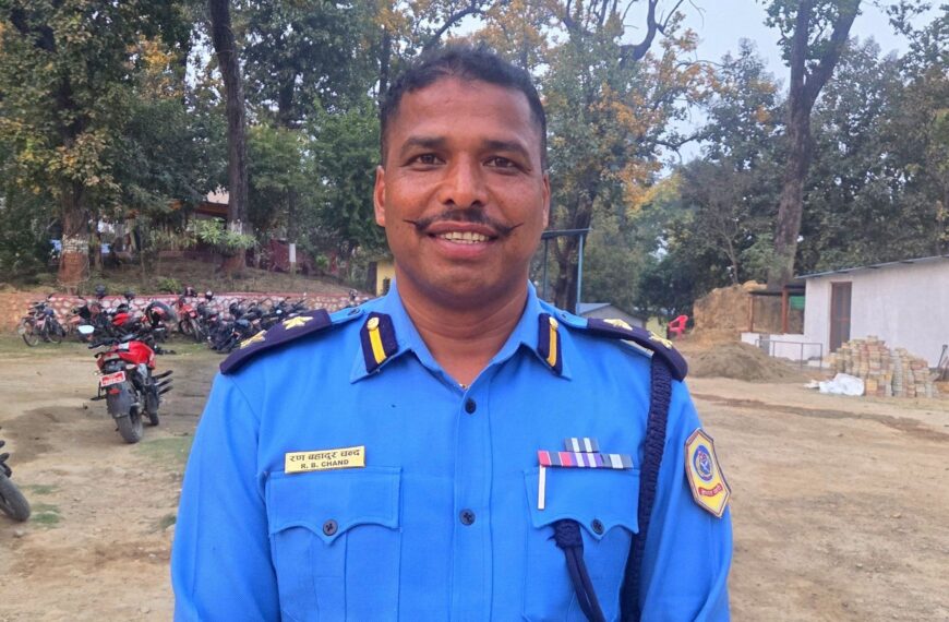 डिएसपी चन्द बने कैलालीको वैशाख महिनाको उत्कृष्ट प्रहरी