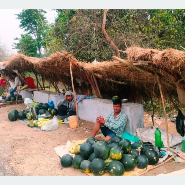 बगरमा पसिना, राजमार्गमा बजार, मुक्तकमैयाको फेरिएको दिनचर्या