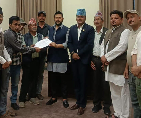 कञ्चनपुरका आरक्ष पीडितको माग गूरा गर्ने रवि लामिछानेको प्रतिबद्धता