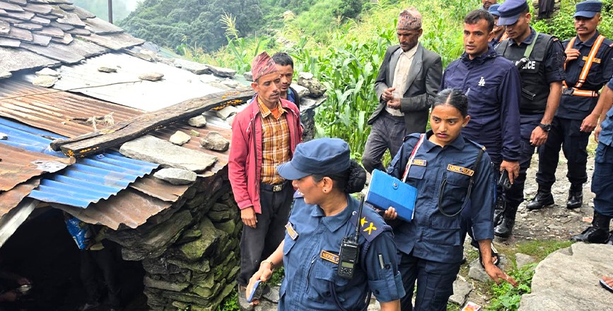 बाजुरामा बस्तीमा पस्यो बाढी, १३ परिवारलाई सुरक्षित स्थानमा सारियो