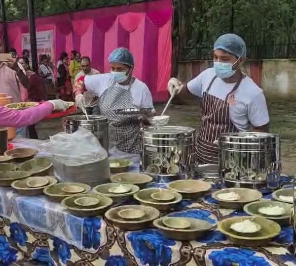 धनगढीका २१ सामुदायिक विद्यालयमा एकीकृत भान्साघरबाट दिवा खाजा