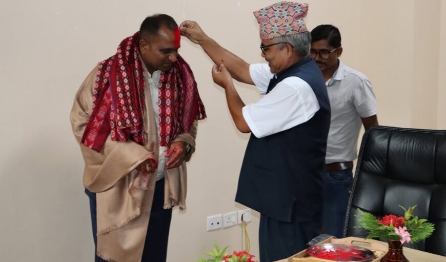 गेटा अस्पतालका तत्कालीन निर्देशक यादवको बिदाइ