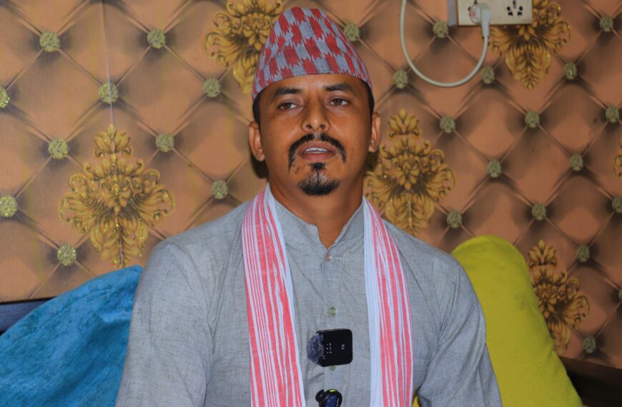 राप्रपाकी प्रदेश सभा सदस्य खेमा विष्टका स्वकिय सचिवले त्यागे पार्टी(भिडियो)