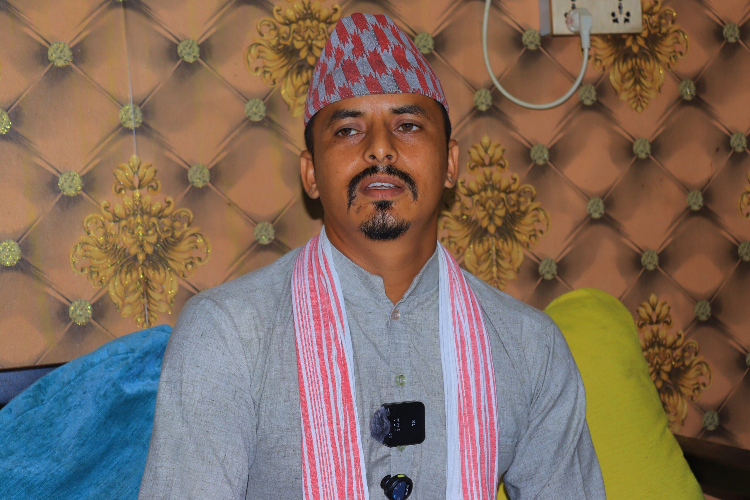 राप्रपाकी प्रदेश सभा सदस्य खेमा विष्टका स्वकिय सचिवले त्यागे पार्टी(भिडियो)