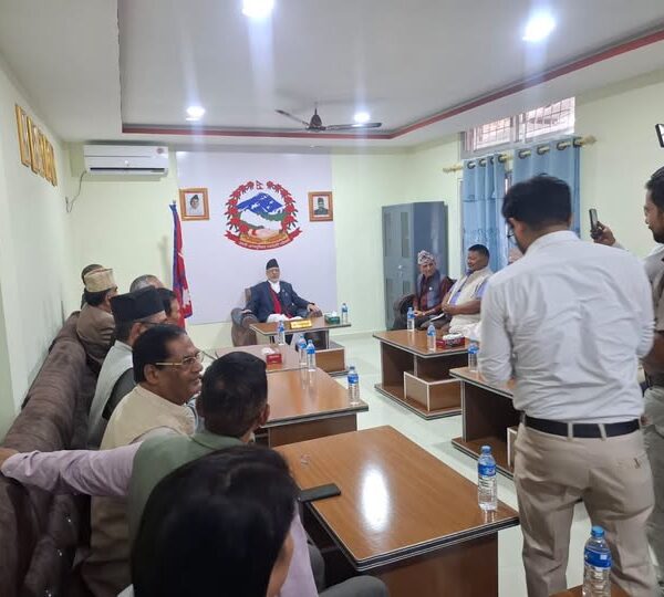सुदूरपश्चिममा मुख्यमन्त्री नियुक्तिका लागि दाबी पेस गर्न आह्वान