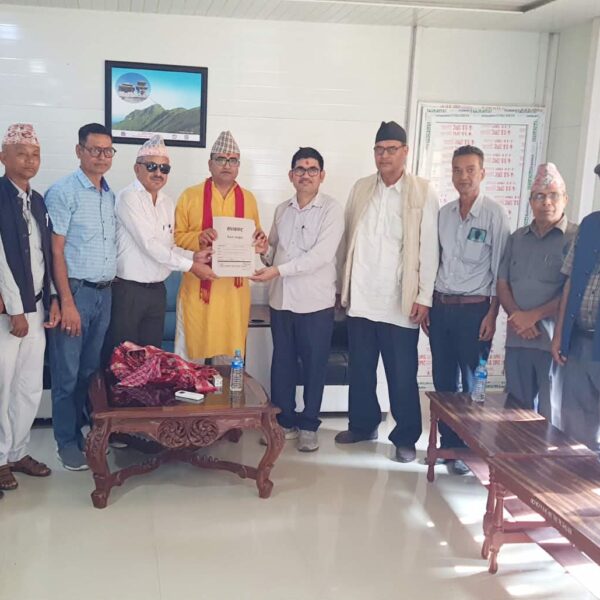 राजधानी निर्माणसहित विकासका माग राख्दै प्रदेश सरकारलाई एमाले क्षेत्र नं. ४ को ज्ञापनपत्र
