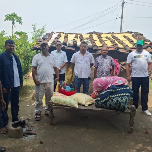 ‘जसको कोही छैन, उसको नेपाली कांग्रेस’ अभियानअन्तर्गत खाद्यान्न, कपडा र नगद सहयोग