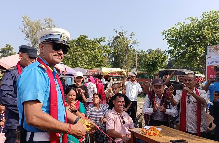 अत्तरिया बसपार्कमा अपाङ्गता भएका व्यक्ति र ज्येष्ठ नागरिकका लागि सहायता कक्ष स्थापना