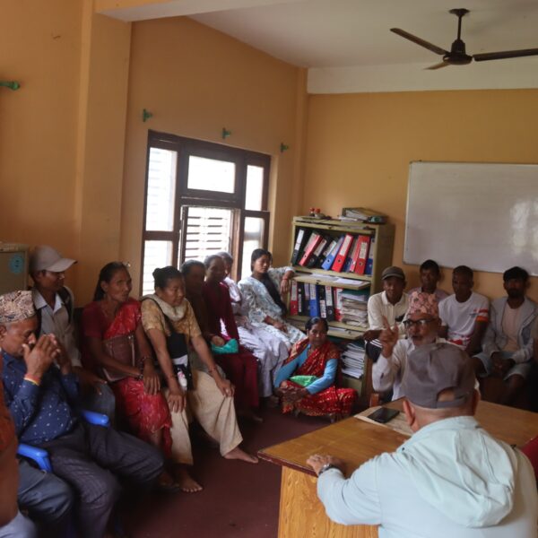 जग्गाको पुर्जा भए पनि उपभोग गर्न नपाएको भन्दै वन कार्यालय पुगे श्रीलंकाबासी